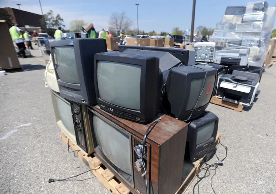 TV Removal & Recycle TV Removal & Recycling – Responsible Disposal Made Easy image